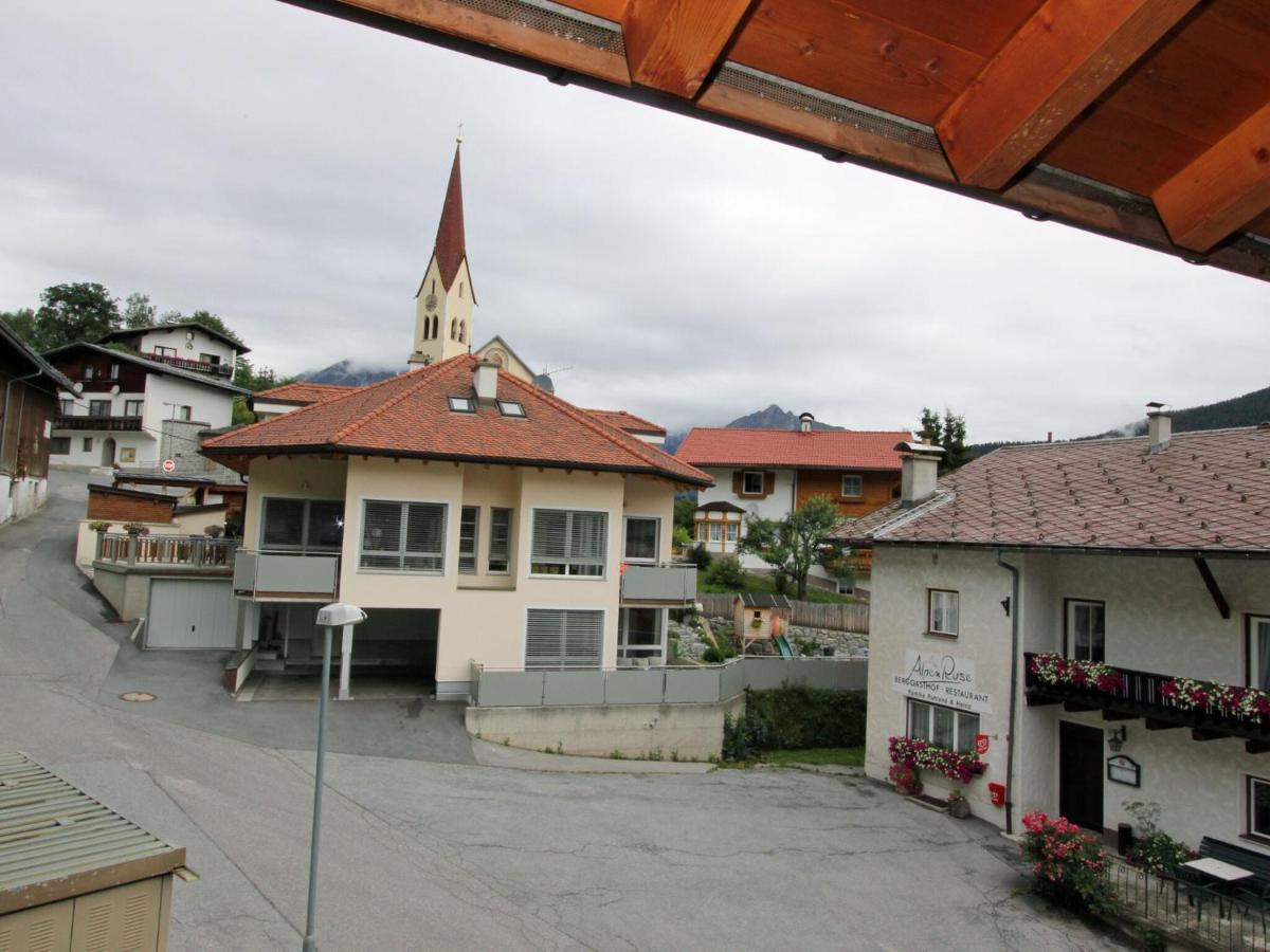 Modern Apartment In Hochgallmigg With Balcony Exteriör bild